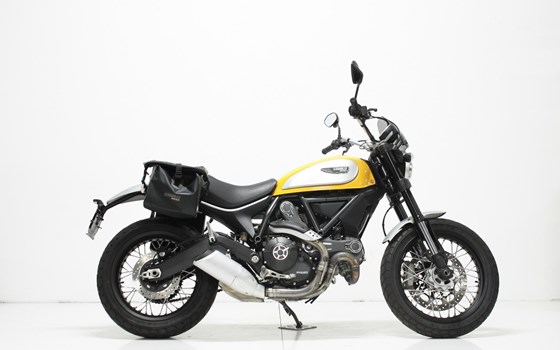 Motorrad Occasion Ducati Scrambler Classic - Bild 2