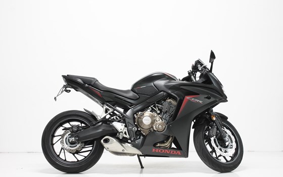 Motorrad Occasion Honda CBR 650F - Bild 2