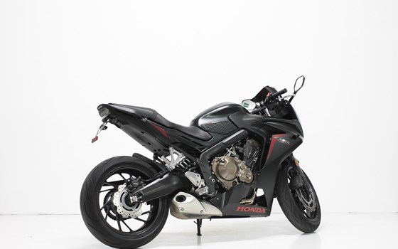 Motorrad Occasion Honda CBR 650F - Bild 3