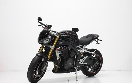 Motorrad Occasion Triumph Speed Triple 1200 RS - Bild 3