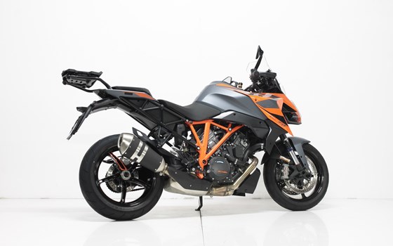 Motorrad Occasion KTM 1290 Super Duke GT - Bild 6