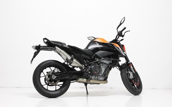 Motorrad Occasion KTM 890 Duke L - Bild 5