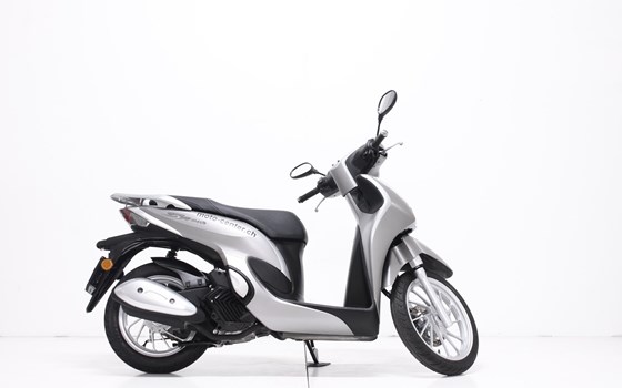 Motorrad Occasion Honda SH125 - Bild 3