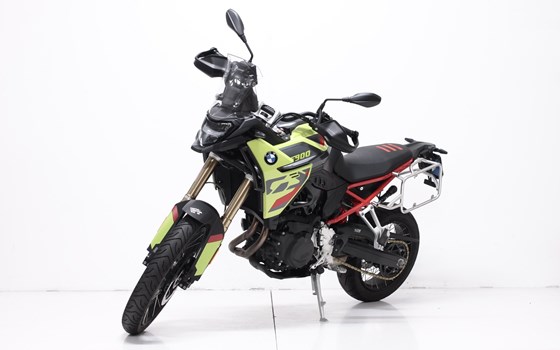 Motorrad Occasion BMW F 900 GS - Bild 4