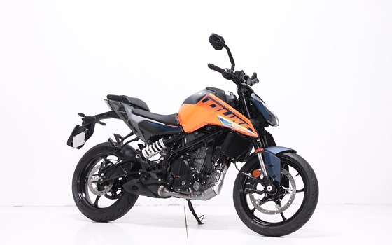 Motorrad Occasion KTM 125 Duke - Bild 1