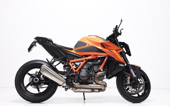 Motorrad Occasion KTM 1390 Super Duke R - Bild 2