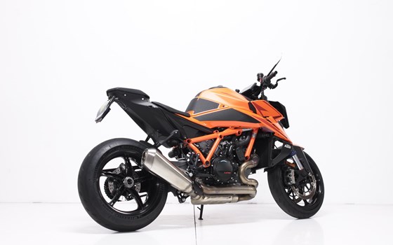 Motorrad Occasion KTM 1390 Super Duke R - Bild 3