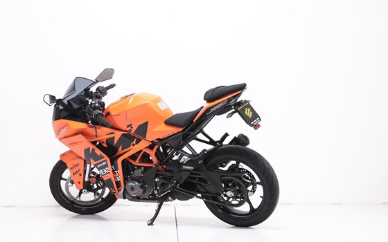 Motorrad Occasion KTM RC 390 - Bild 2