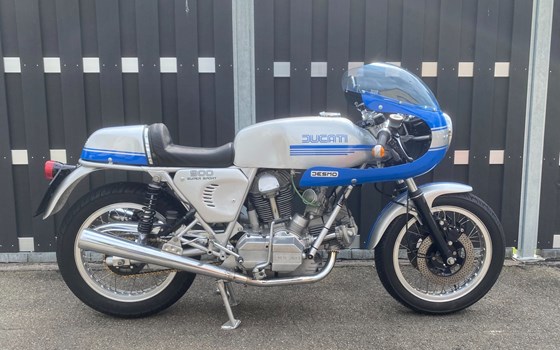 Gebrauchtmotorrad Ducati 900 SS - Bild 1