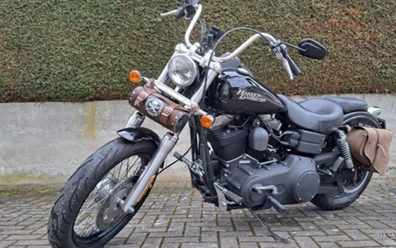 Gebrauchtmotorrad Harley-Davidson Street Bob 117 - Bild 2
