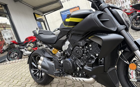 Gebrauchtmotorrad Ducati Diavel V4 - Bild 11