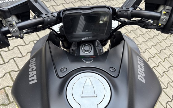 Gebrauchtmotorrad Ducati Diavel V4 - Bild 3