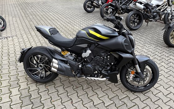 Gebrauchtmotorrad Ducati Diavel V4 - Bild 7
