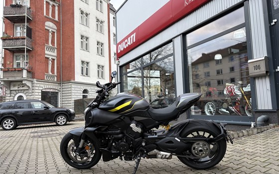 Gebrauchtmotorrad Ducati Diavel V4 - Bild 8
