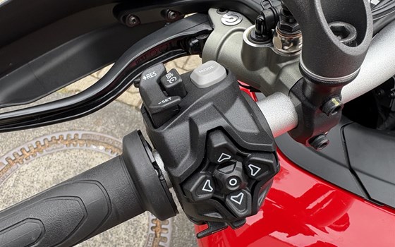 Gebrauchtmotorrad Ducati Multistrada V2 S - Bild 14