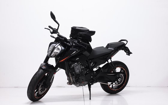 Motorrad Occasion KTM 890 Duke - Bild 4