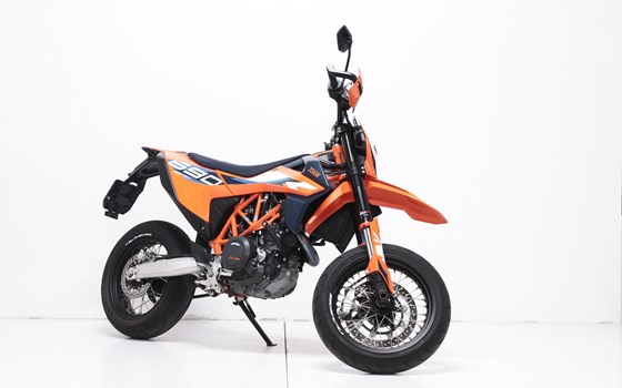 Motorrad Occasion KTM 690 SMC R - Bild 1