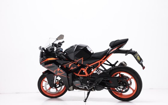 Motorrad Occasion KTM RC 125 - Bild 6
