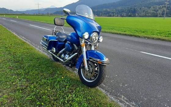 Gebrauchtmotorrad Harley-Davidson Electra Glide Classic FLHTC - Bild 1