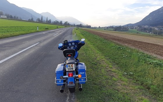 Gebrauchtmotorrad Harley-Davidson Electra Glide Classic FLHTC - Bild 3