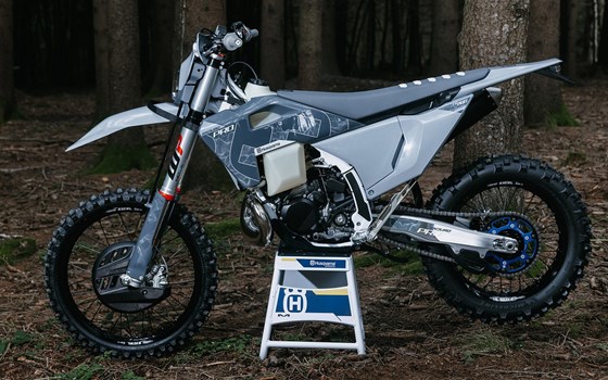Neufahrzeug Husqvarna TE 300 PRO - Bild 6