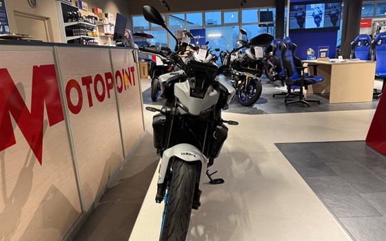 Gebrauchtmotorrad Yamaha MT-09 35kW - Bild 10