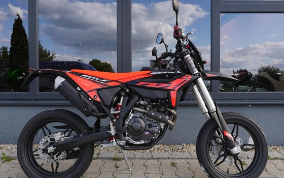 Neufahrzeug Beta RR 125 4T SM - Bild 2