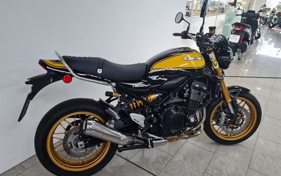 Gebrauchtmotorrad Kawasaki Z900 RS SE - Bild 2