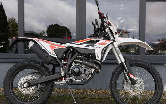 Neufahrzeug Beta RR 125 4T - Bild 1