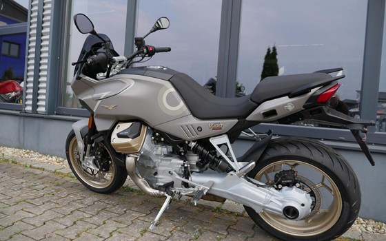 Neufahrzeug Moto Guzzi V100 Mandello - Bild 6