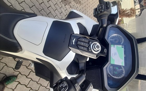 Gebrauchtmotorrad Honda GL 1800 Goldwing Tour DCT - Bild 8