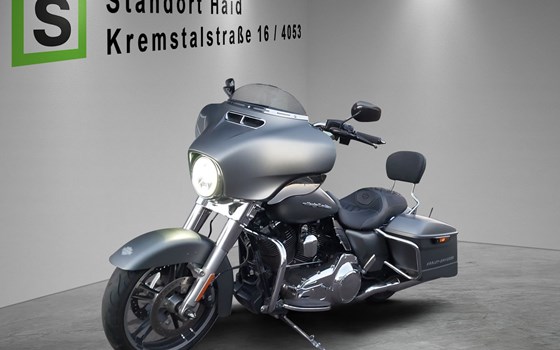 Gebrauchtmotorrad Harley-Davidson Touring Street Glide Special FLHXS - Bild 2