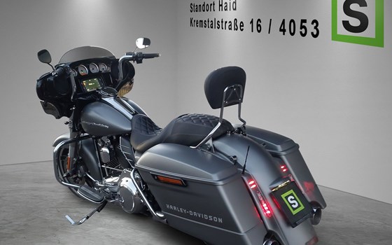 Gebrauchtmotorrad Harley-Davidson Touring Street Glide Special FLHXS - Bild 4