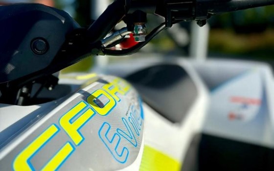 Neufahrzeug CFMOTO CFORCE EV110 - Bild 6