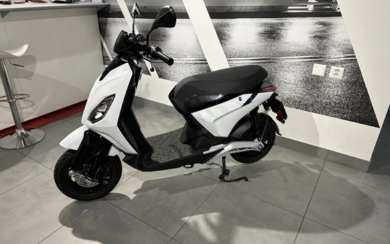 Motorrad Occasion Piaggio 1 Active - Bild 6