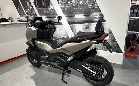 Neufahrzeug Honda Forza 750 - Bild 12