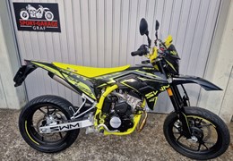 Moto nuova SWM SM 125 R