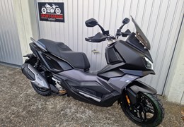 Neumotorrad Sym ADX 300