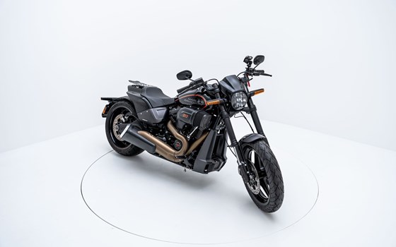 Motorrad Occasion Harley-Davidson FXDB Sturgis - Bild 2