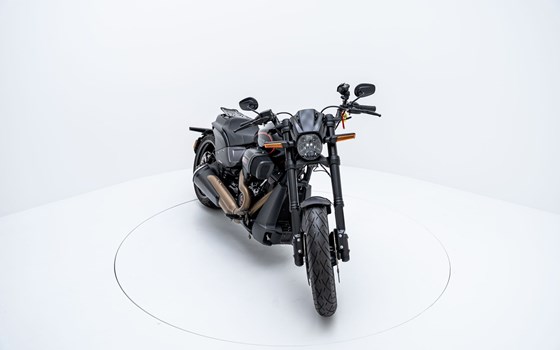 Motorrad Occasion Harley-Davidson FXDB Sturgis - Bild 7