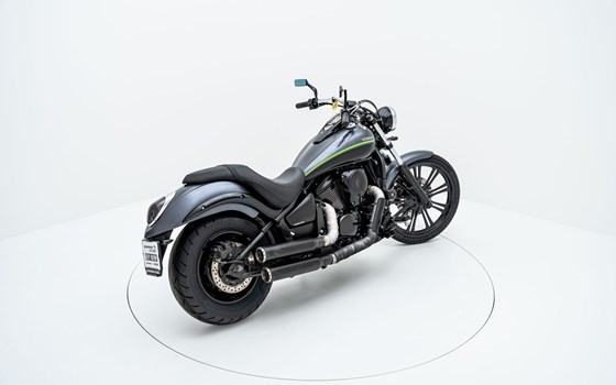 Motorrad Occasion Kawasaki VN 900 Custom - Bild 4