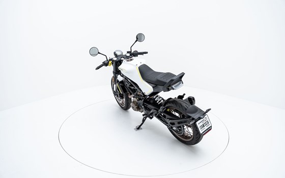 Motorrad Occasion Husqvarna Vitpilen 401 - Bild 5
