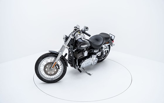 Motorrad Occasion Harley-Davidson Dyna Super Glide Custom FXDC - Bild 3