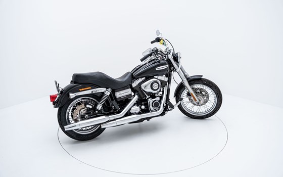 Motorrad Occasion Harley-Davidson Dyna Super Glide Custom FXDC - Bild 4