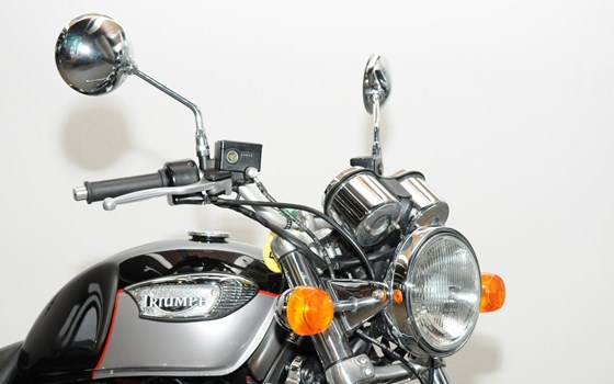Motorrad Occasion Triumph Adventurer - Bild 5