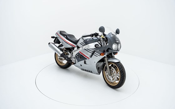 Motorrad Occasion Yamaha FZR 1000 EXUP - Bild 2