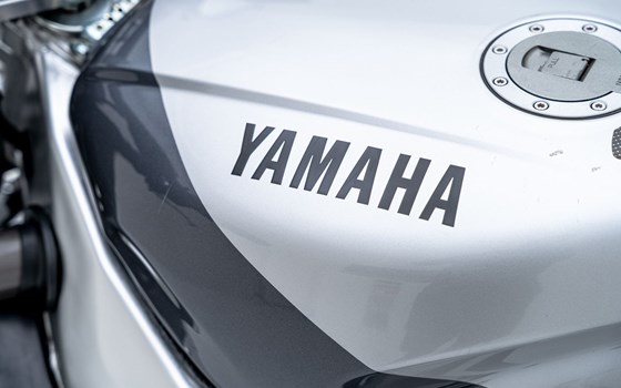 Motorrad Occasion Yamaha FZR 1000 EXUP - Bild 9