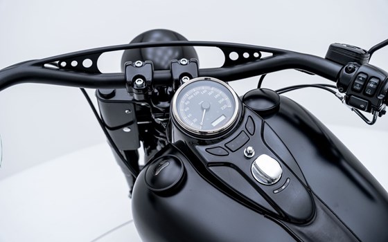 Motorrad Occasion Harley-Davidson Softail Slim FLS - Bild 8