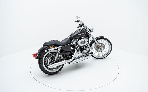 Motorrad Occasion Harley-Davidson Sportster XL 1200C Custom - Bild 4