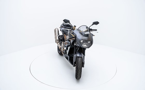 Motorrad Occasion Aprilia RSV 1000 Tuono R - Bild 8